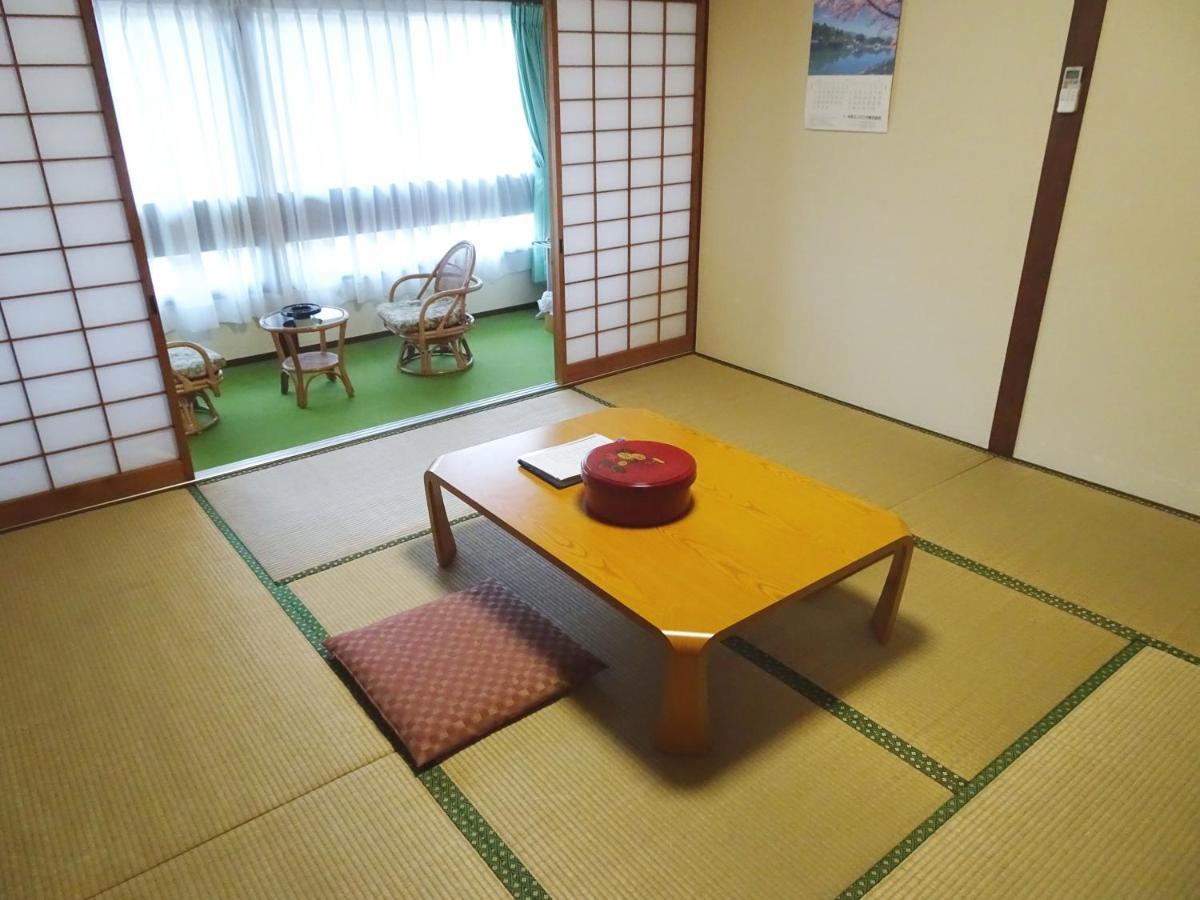 Готель 阿寺温泉 フォレスパ木曽あてら荘 Okuwa Екстер'єр фото